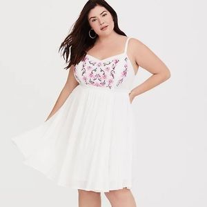 SOLD TORRID Embroidered White Sleeveless Sun Dress